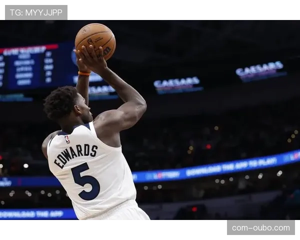 森林狼芬奇进攻体系设计 爱德华兹缺席期间战术执行变化