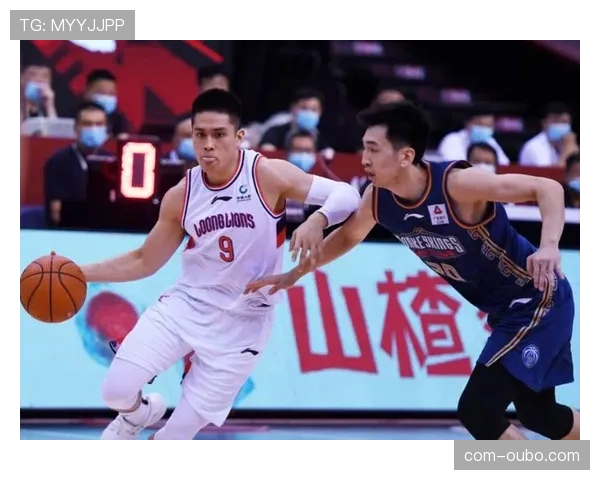 同曦三分命中率55%半场，外线手感波动影响进攻稳定性